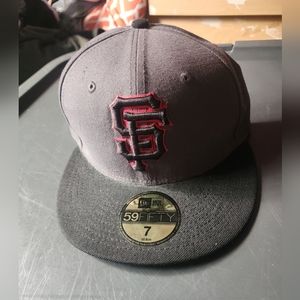SAN FRANCISCO GIANTS New Era 59fifty hat (Size 7) Grey/Black (F)